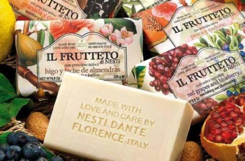 Fruit fragranced bath & body products at Merry Bath