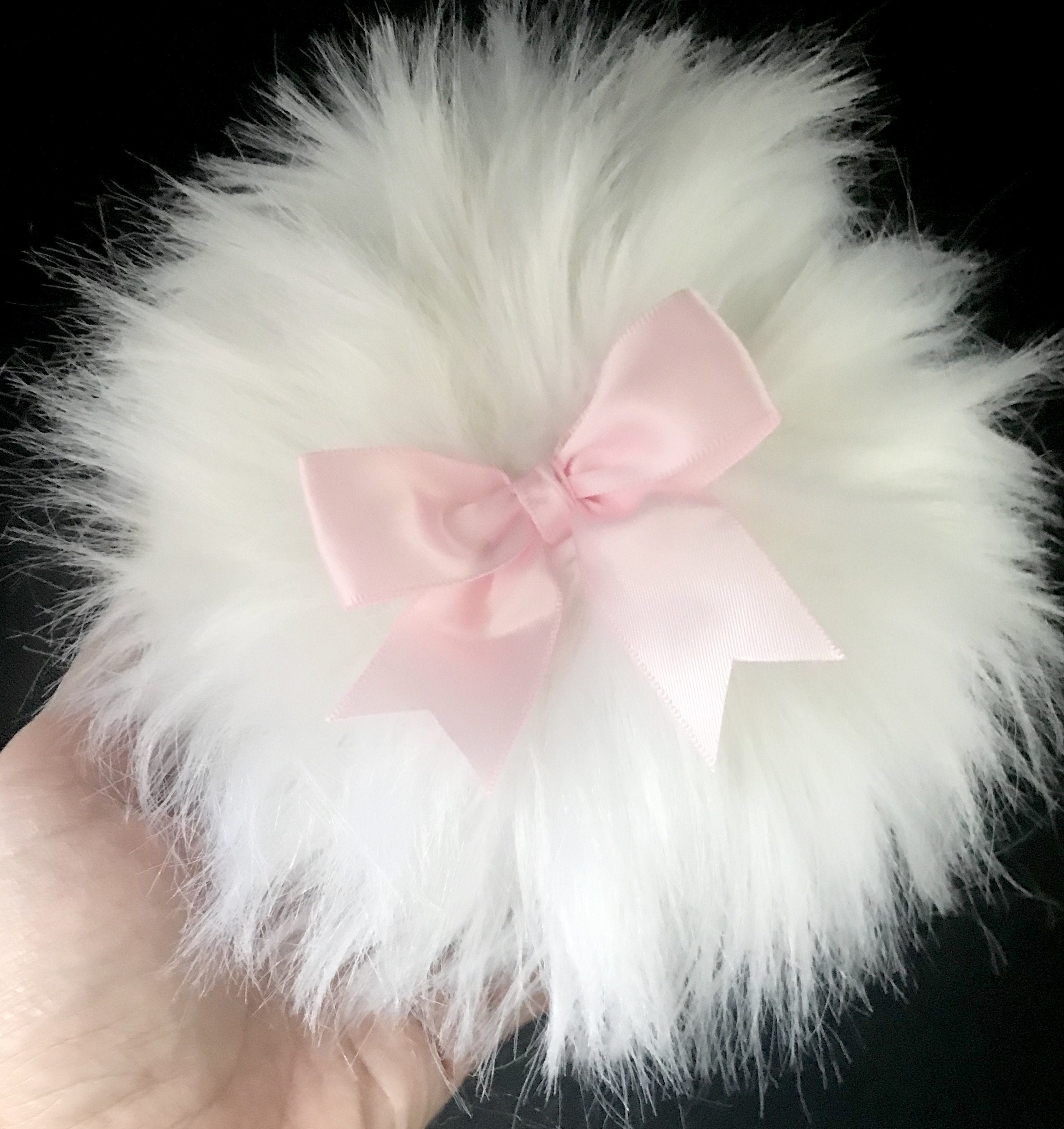 Accessories - Faux Fur Powder Puff - Large 5" - White / Pink