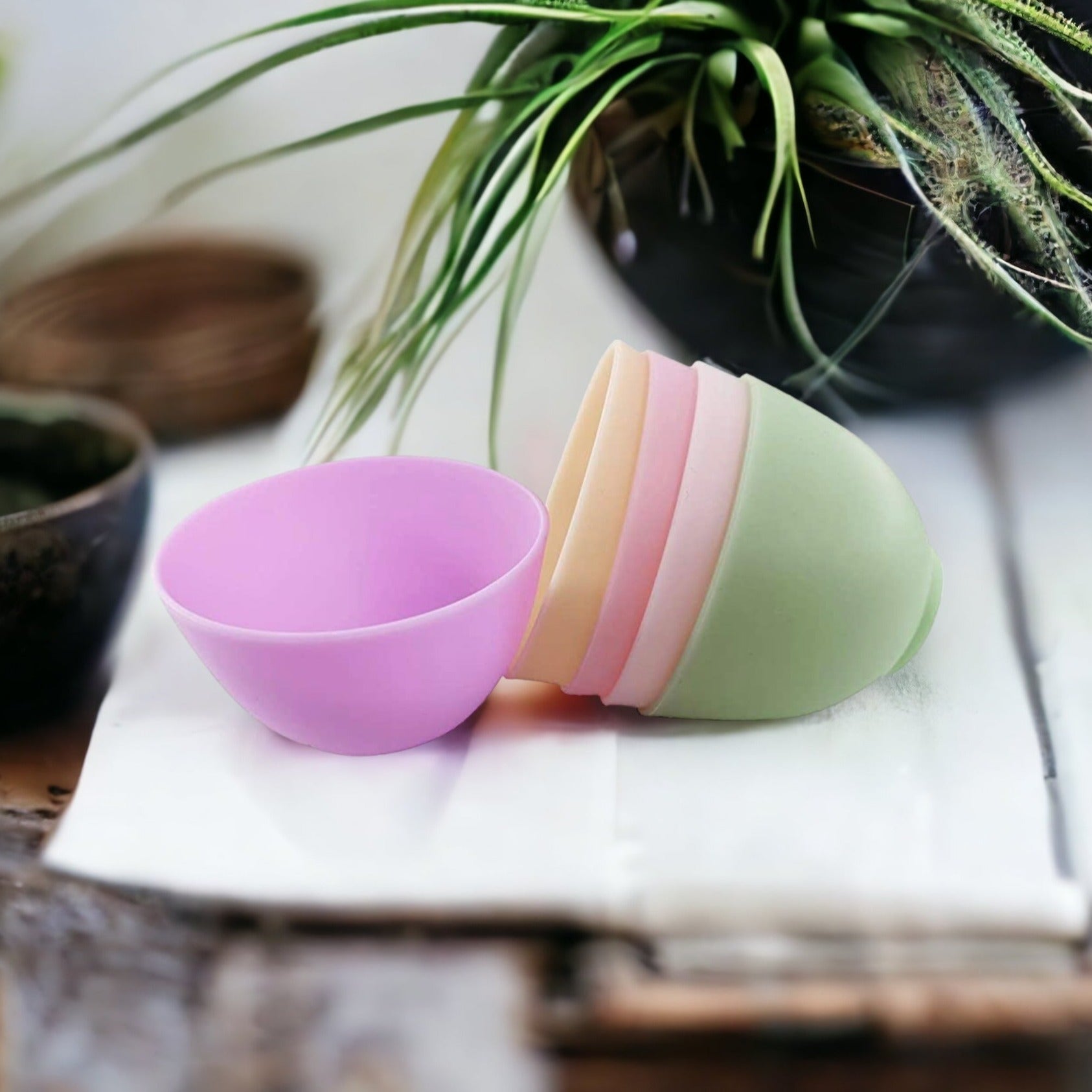 Silicone mixing bow for facials 3"