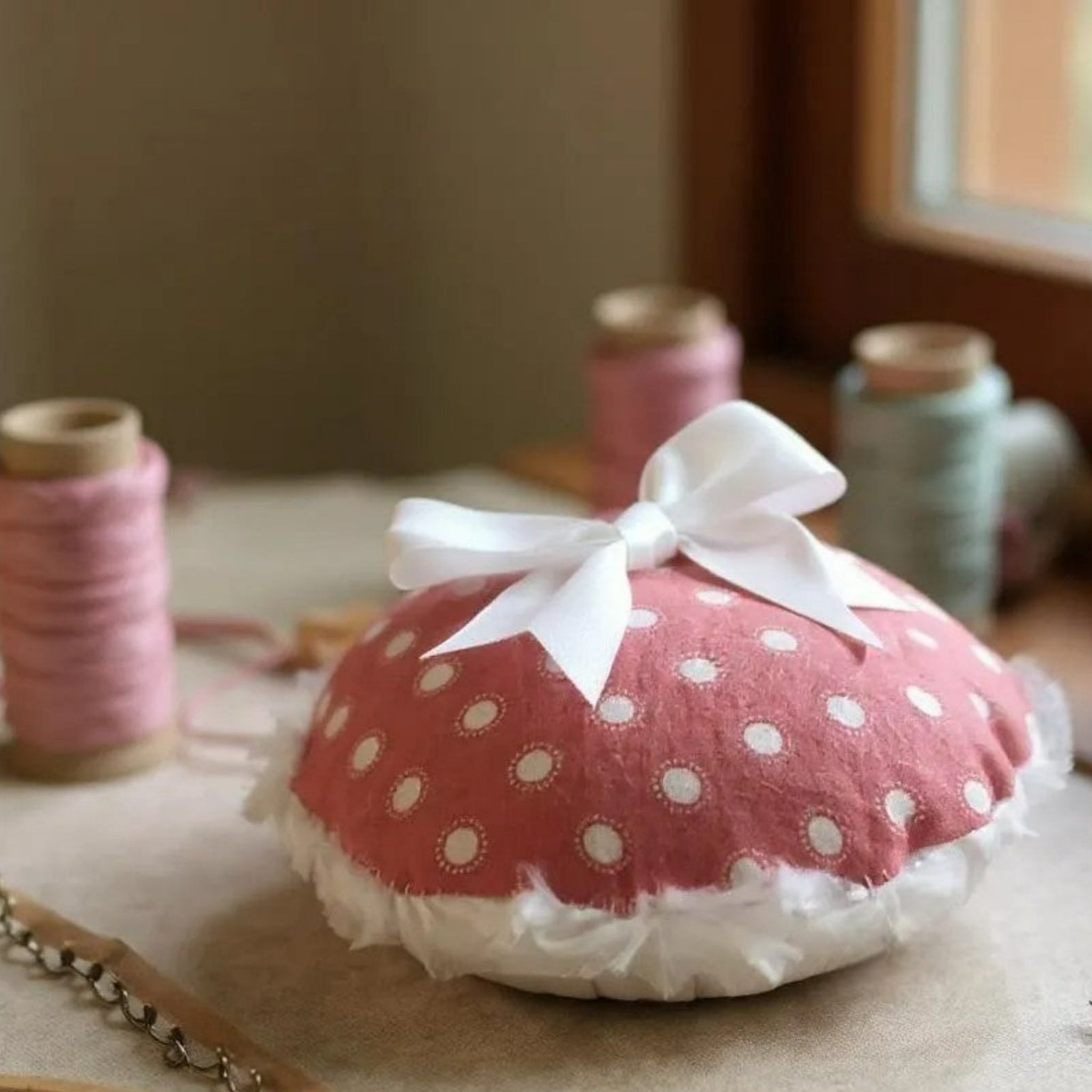 Luxe Puffs pink polka dot powder puff for dusting powder