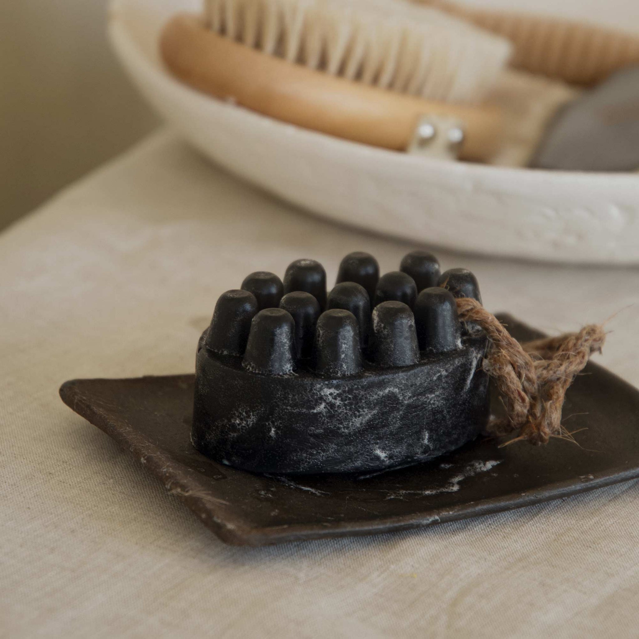 PALO SANTO + CHARCOAL Exfoliating Massage Bar Soap
